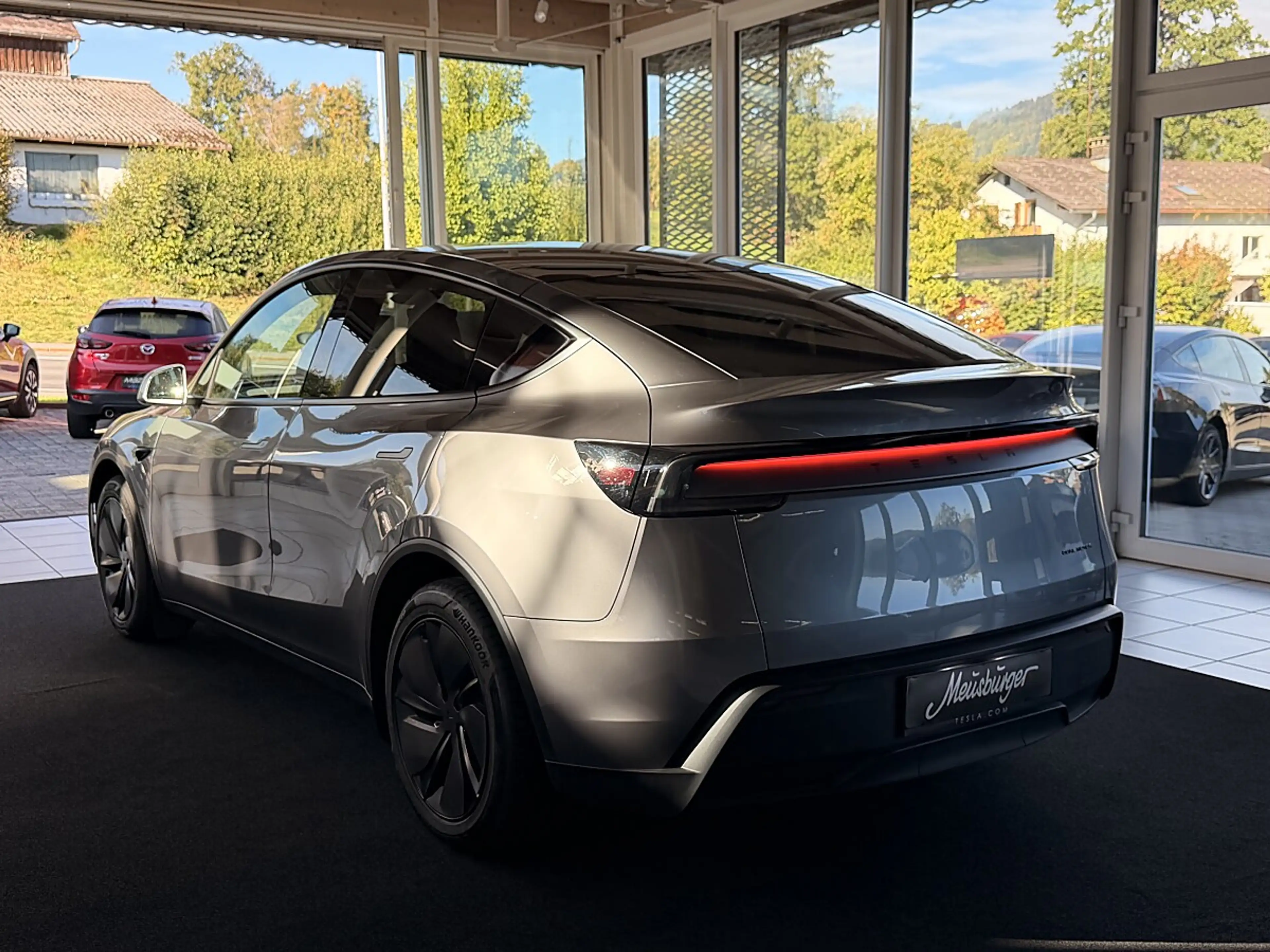 Tesla Model Y LR AWD 79kWh — photo 4