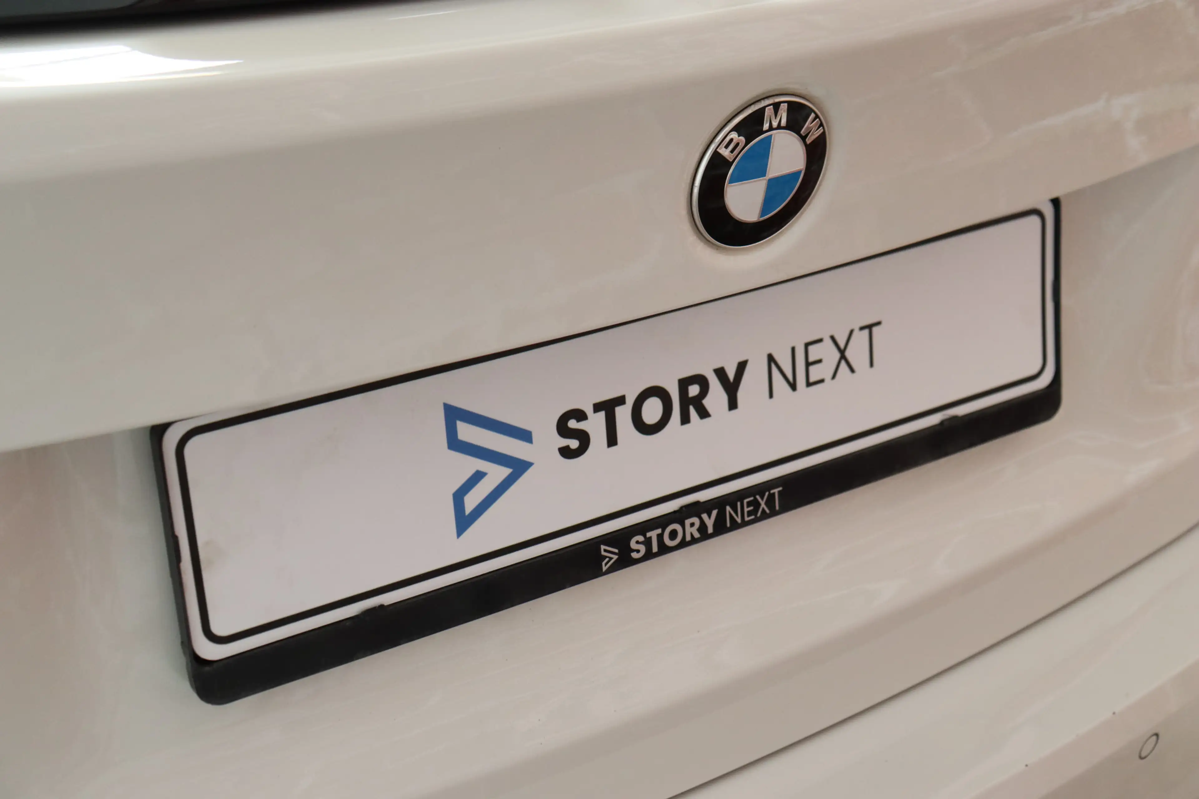 BMW 316 3-serie Touring 316i High Executive Sport Line / N — photo 9