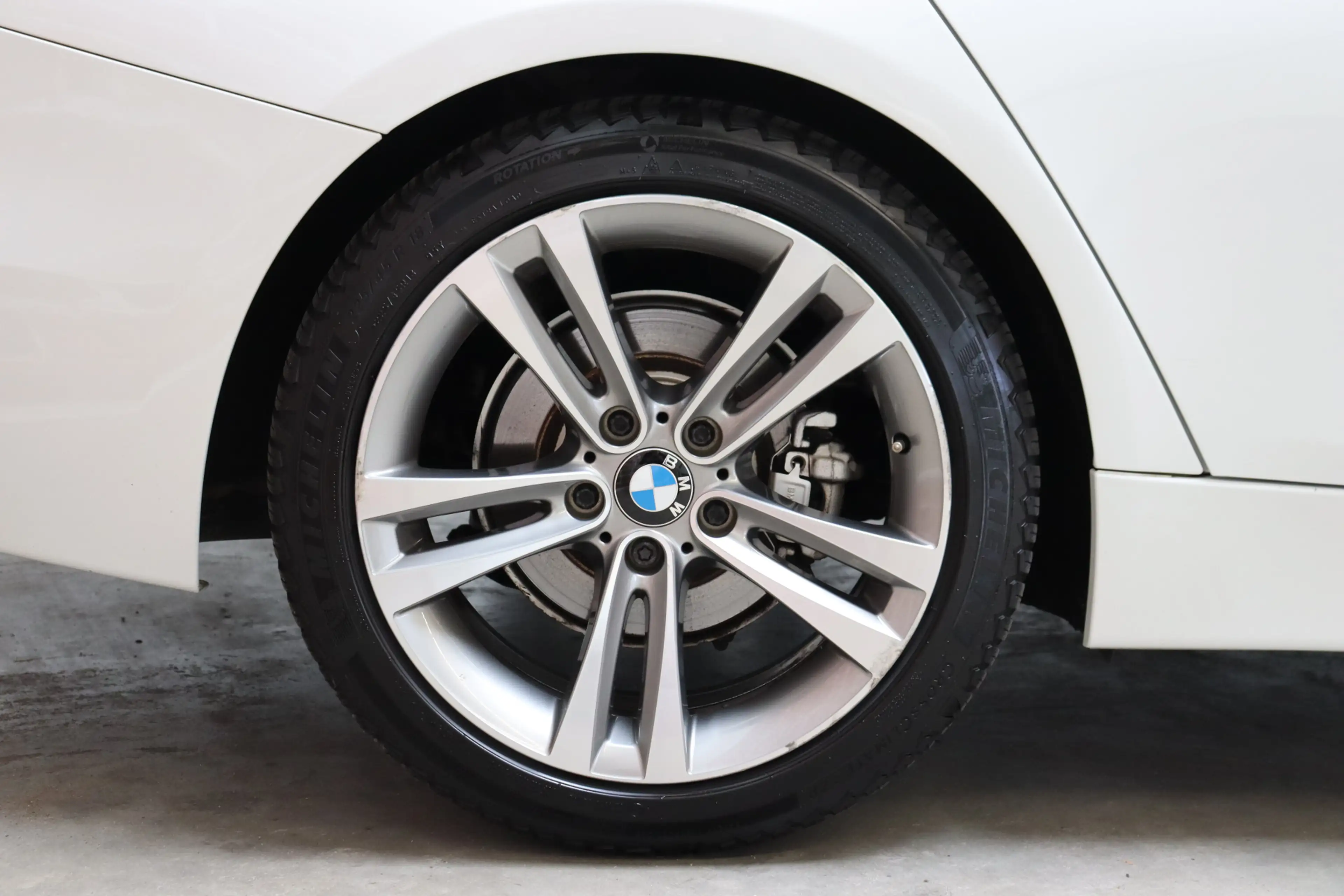 BMW 316 3-serie Touring 316i High Executive Sport Line / N — photo 12