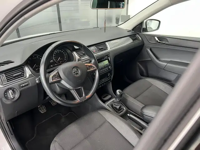 Skoda Rapid view 14