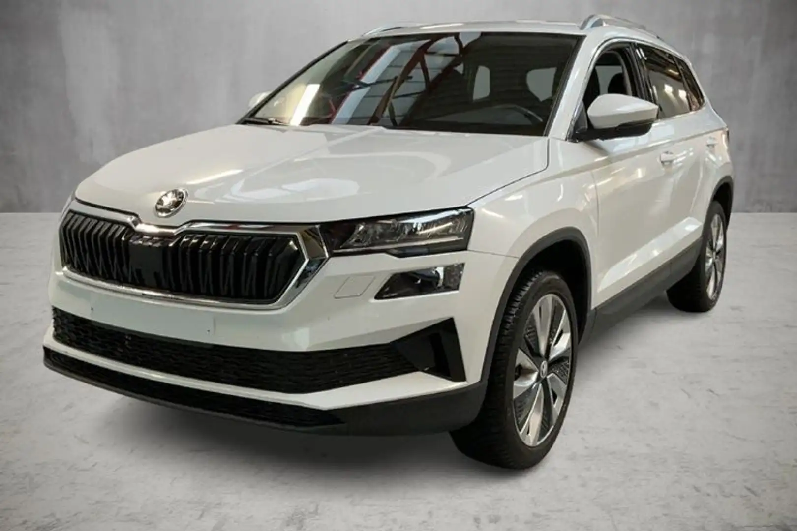 Skoda Karoq 1.5 TSI DSG SELECTION KLIMA PDC LED SHZG Weiß - 1