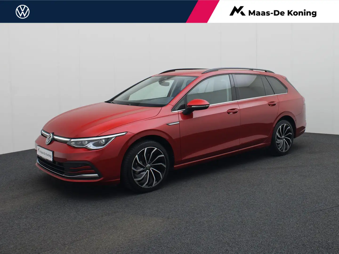 Volkswagen Golf Variant 1.5eTSI/150PK Style DSG · Navigatie · Trekhaak · P Rood - 1