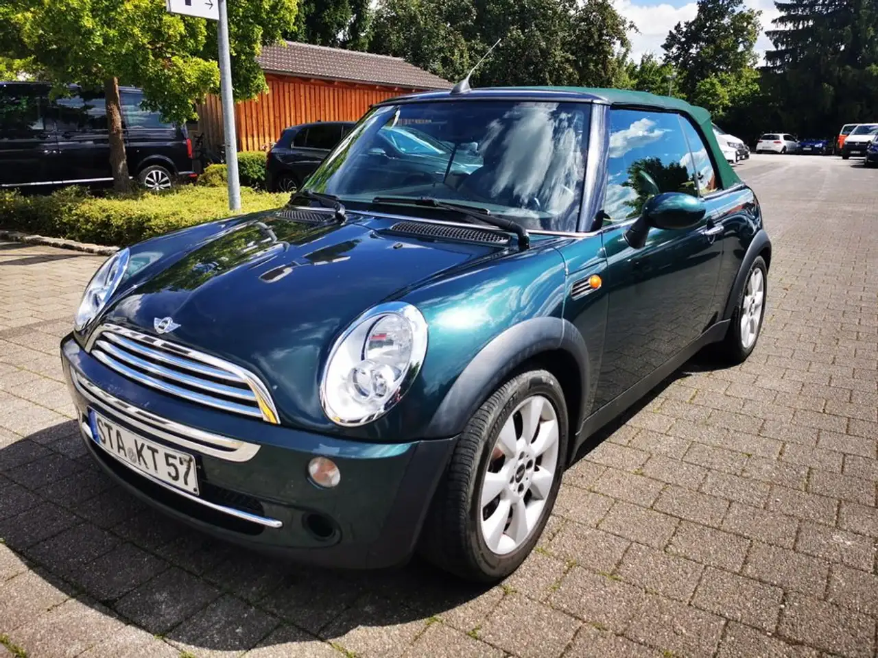 MINI Cooper Cabrio