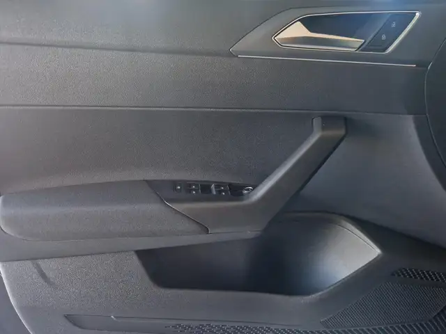 Volkswagen Taigo view 14
