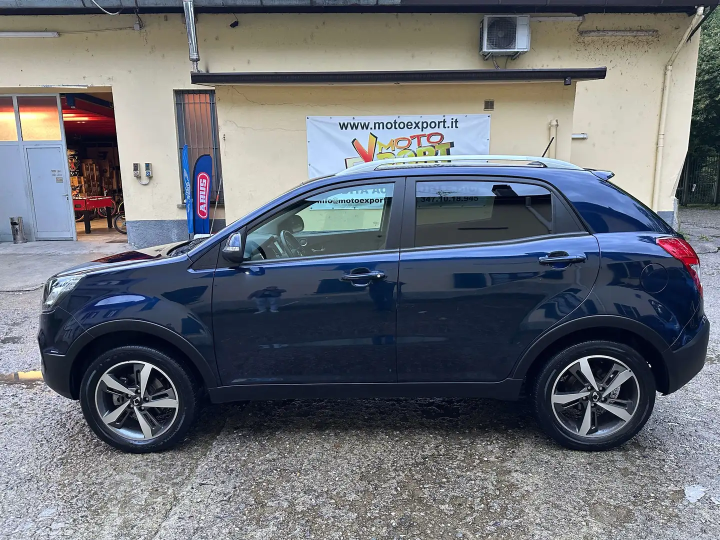 SsangYong Korando Korando III 2014 2.0 Limited 2wd auto my17 Blu/Azzurro - 2