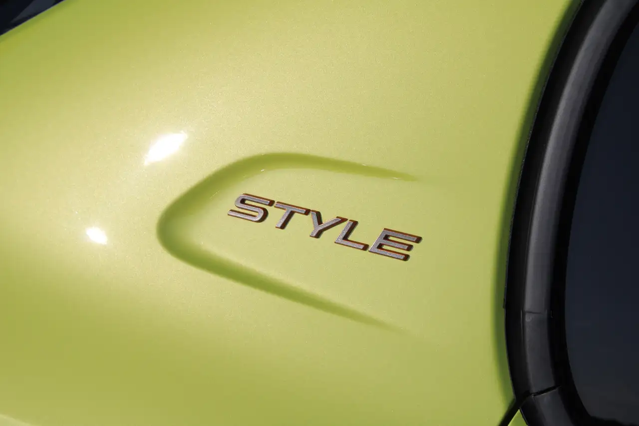 Peugeot 208 2026 — фото 15