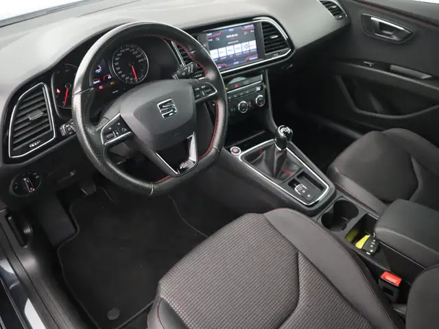 Seat Leon view 9
