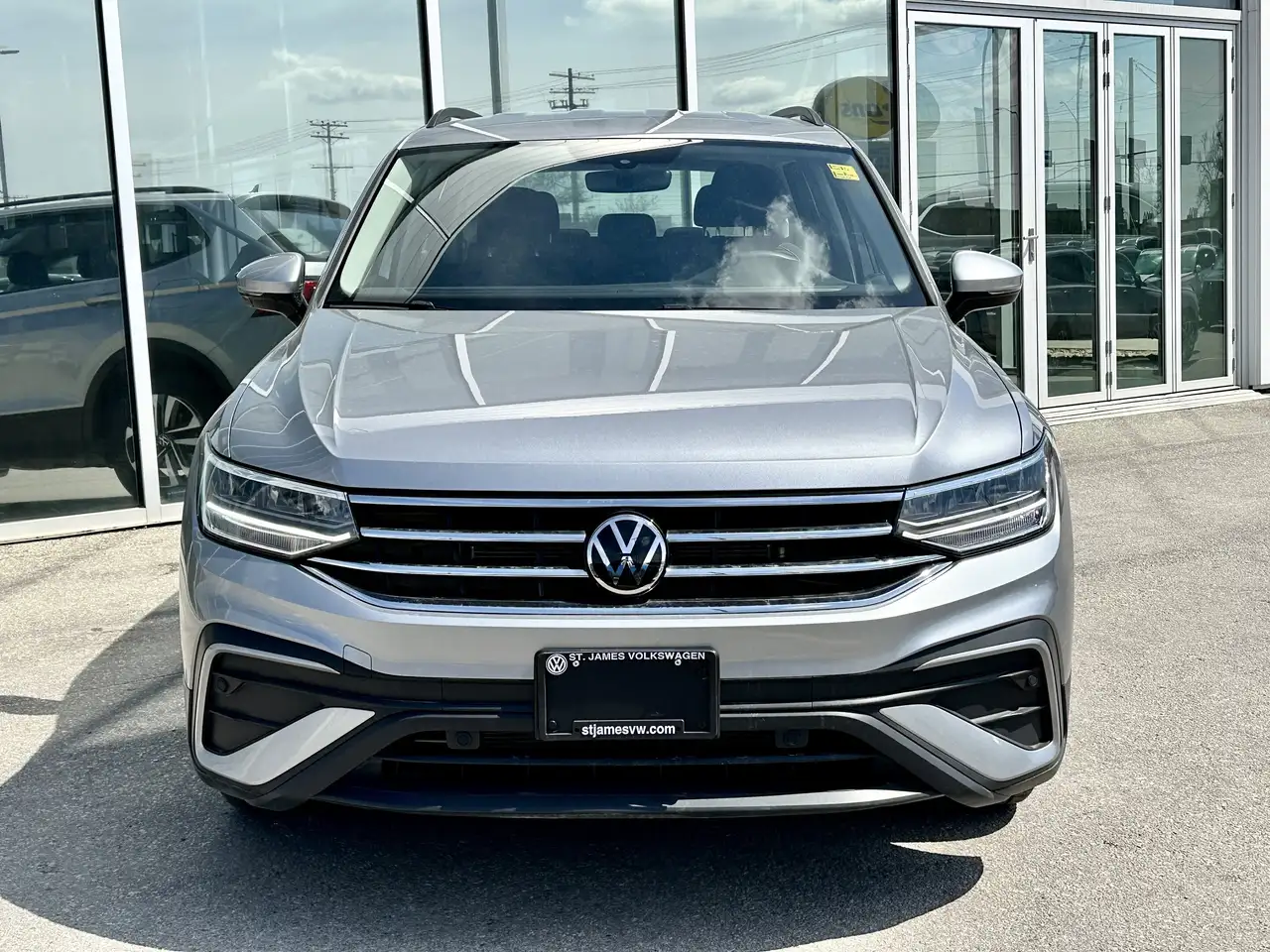 Volkswagen Tiguan снимка Volkswagen Tiguan