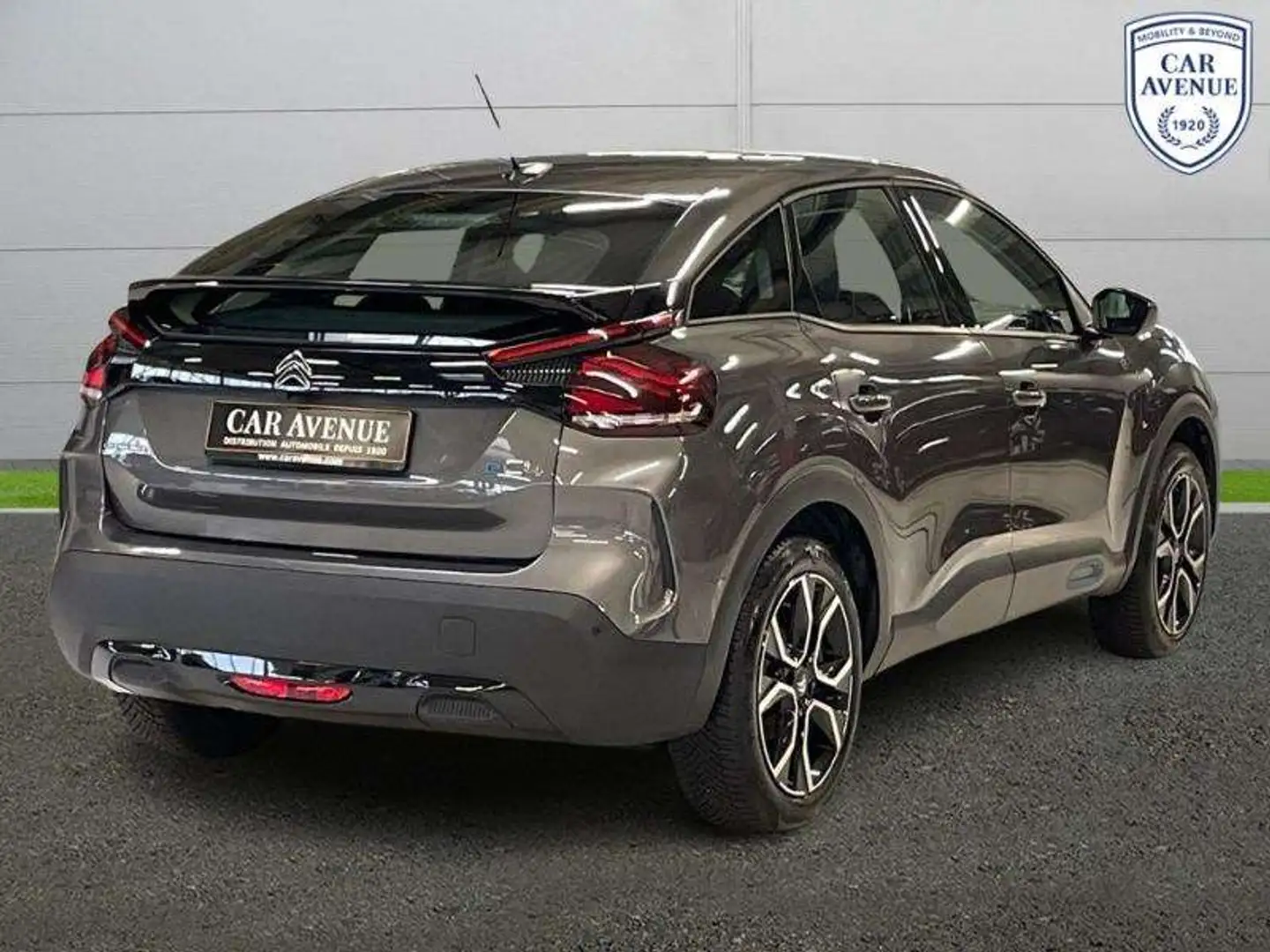 Citroen C4 Moteur électrique 136ch (100 kW) Shine Automatique Noir - 2