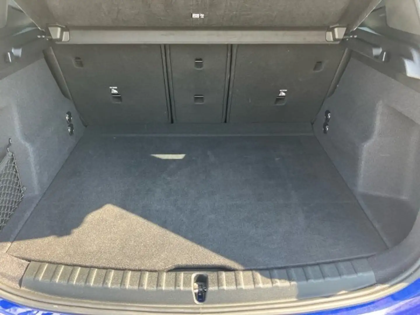 BMW 218 d Active Tourer B47 U06 Blau - 2