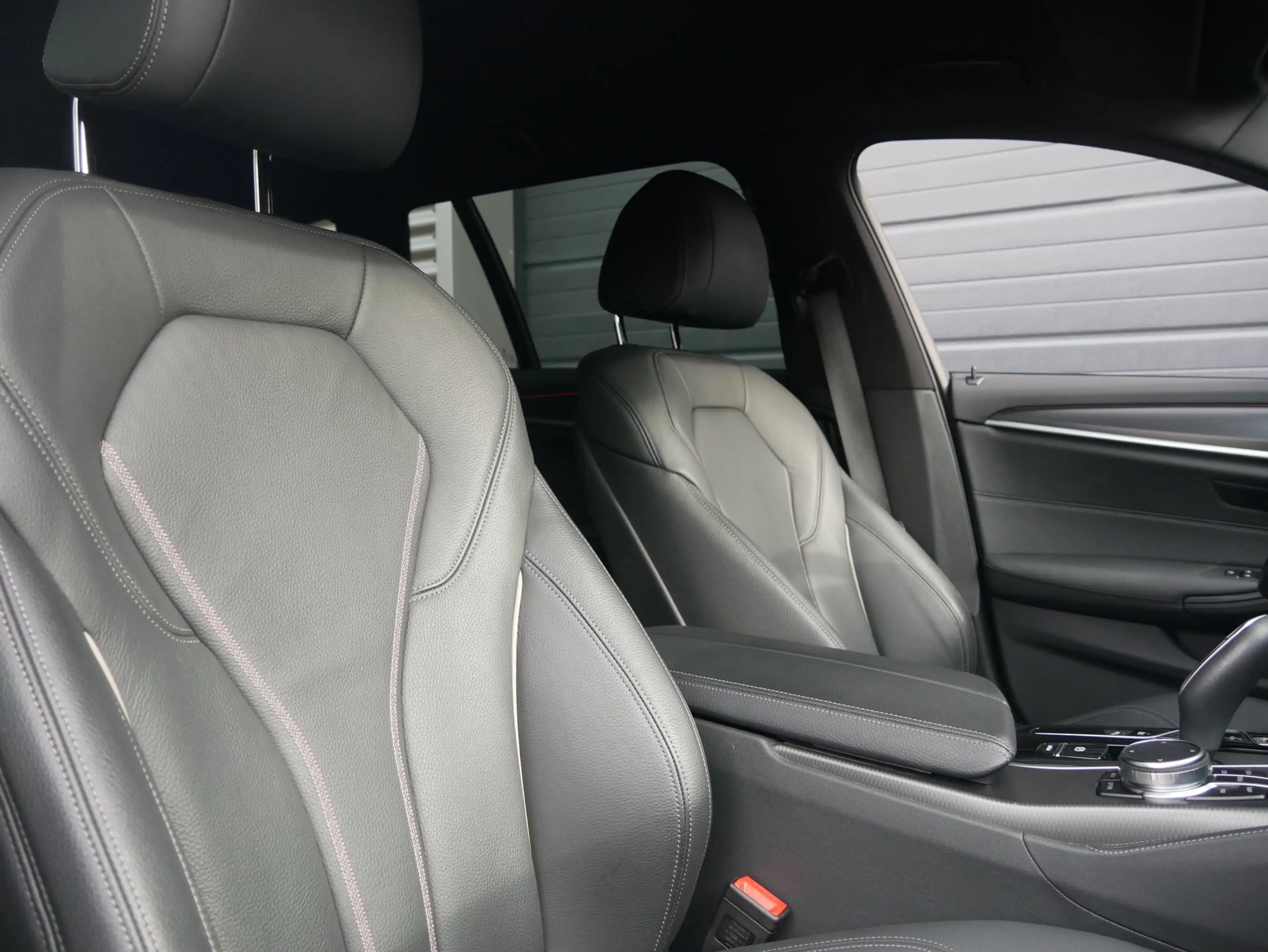 BMW 530 5-serie Touring 530e M-Sport, Trekhaak, Laser, Mem — photo 17