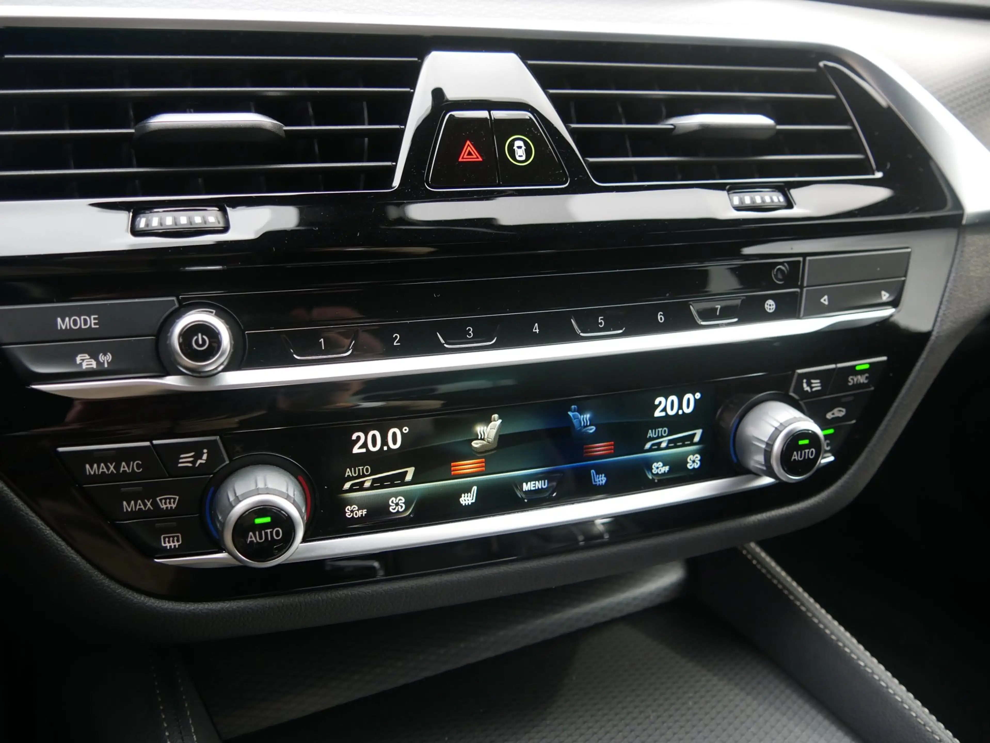 BMW 530 5-serie Touring 530e M-Sport, Trekhaak, Laser, Mem — photo 11