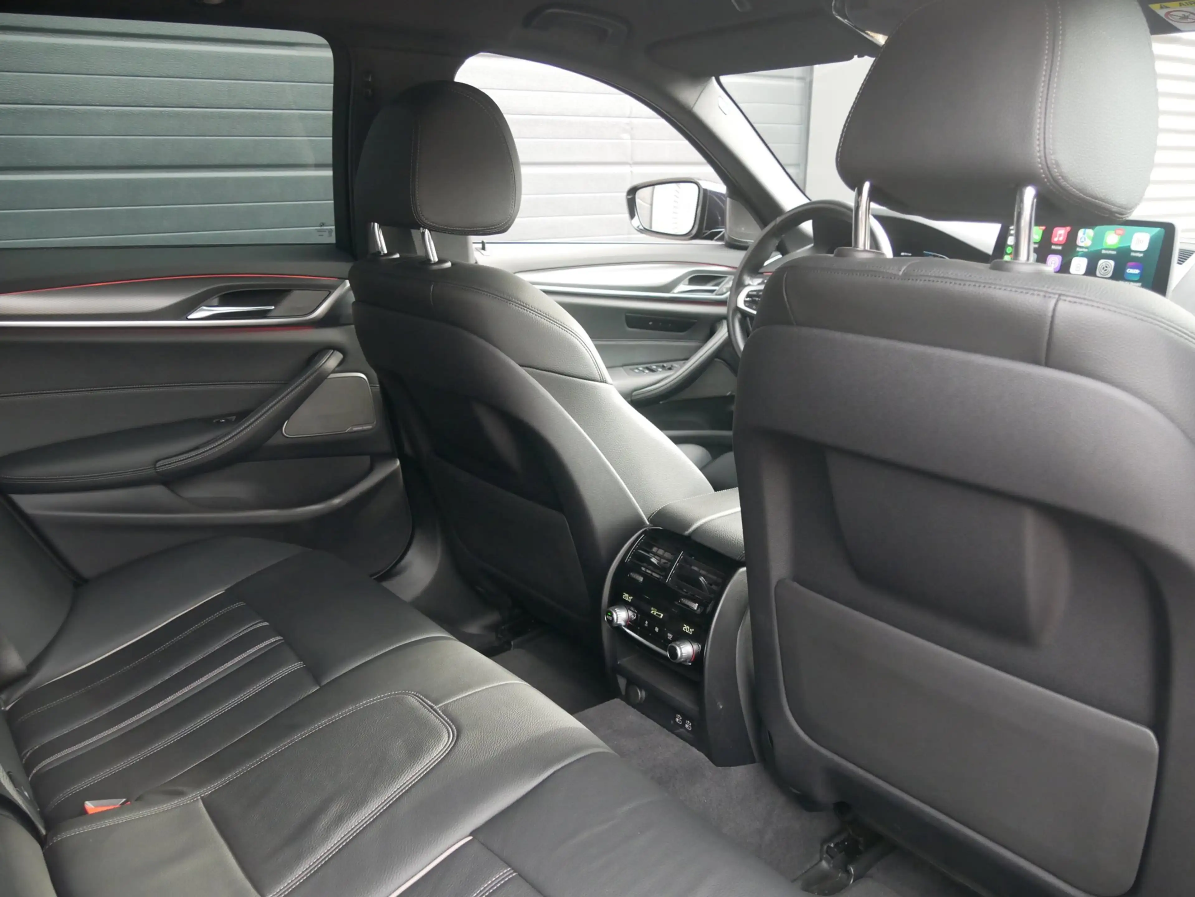 BMW 530 5-serie Touring 530e M-Sport, Trekhaak, Laser, Mem — photo 18