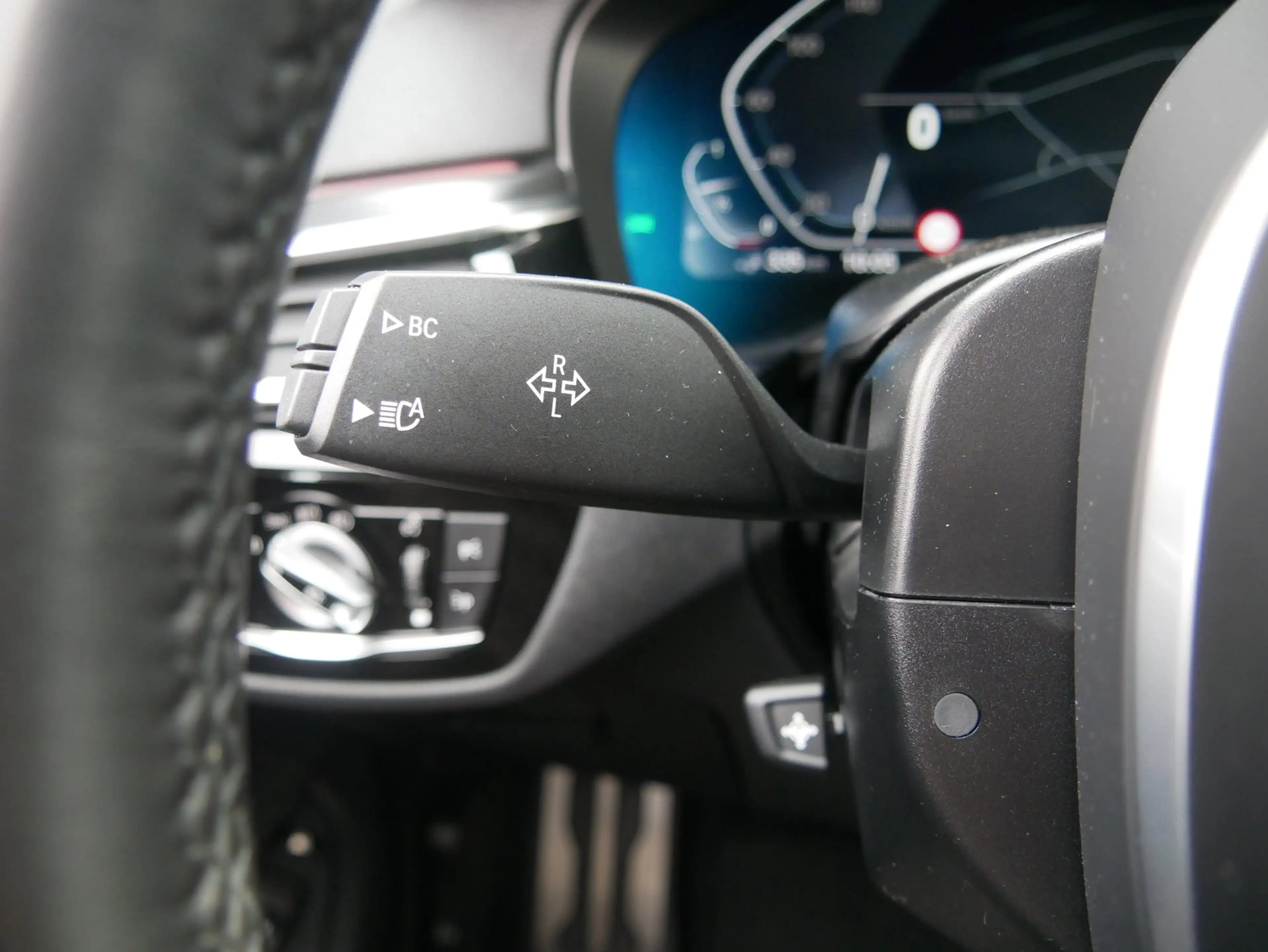 BMW 530 5-serie Touring 530e M-Sport, Trekhaak, Laser, Mem — photo 9