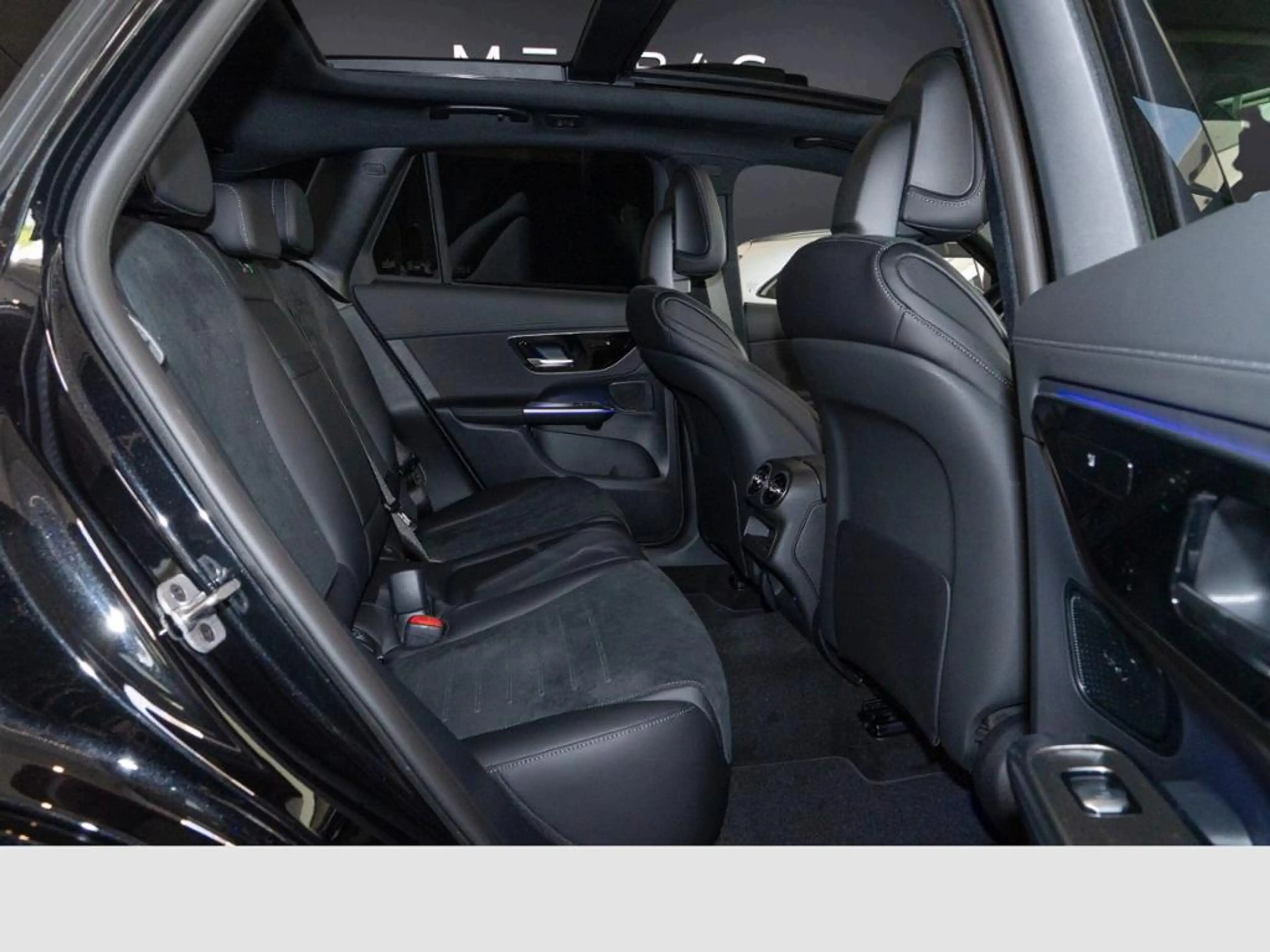 Mercedes-Benz GLC 300 de 4MATIC mit EQ Hybrid Technologie 360 — photo 9
