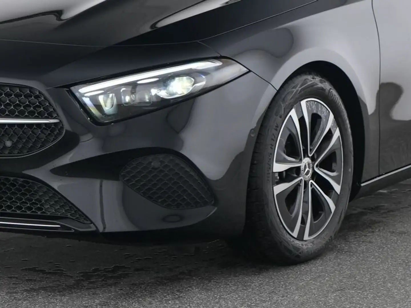 Mercedes-Benz A 200 A 200 d Progressive Advanced/Pano/Beam/Totw/VKZ Schwarz - 2