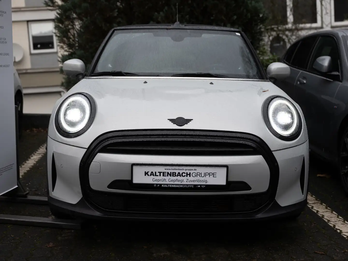 MINI One Cabrio Classic Trim LED NAVI SHZ PDC Silber - 2