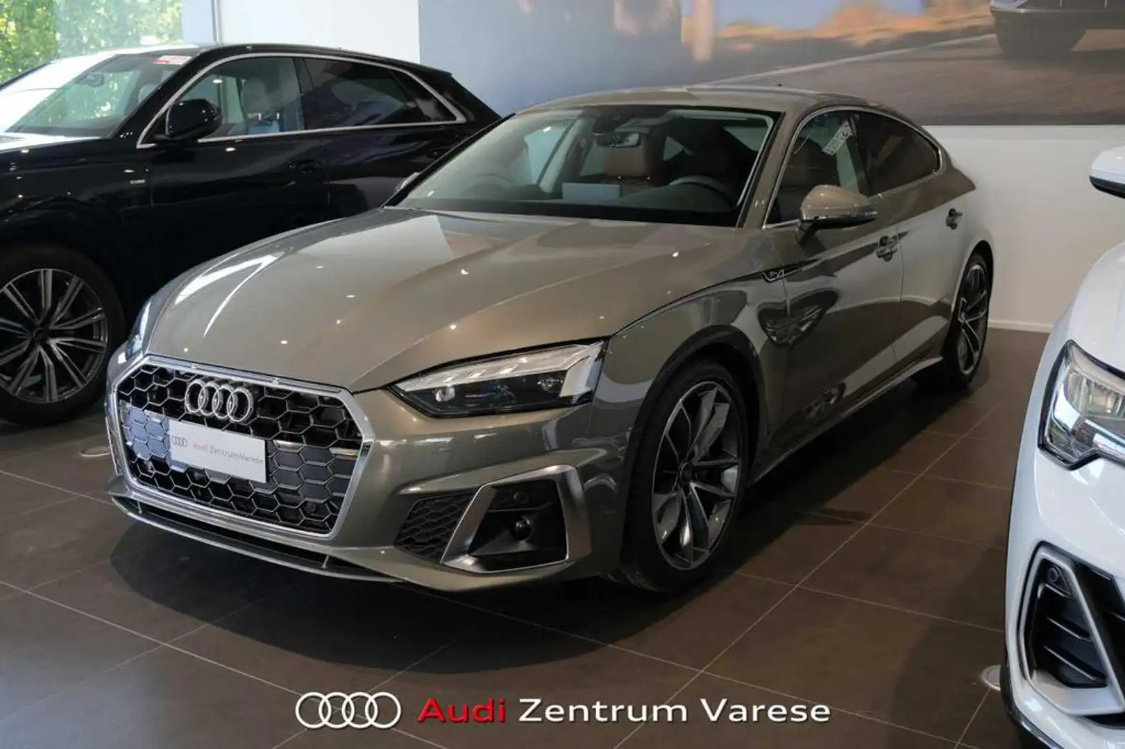 Audi A5 Sportback 40 2.0 tdi mhev S line Edition 204cv Grau - 1