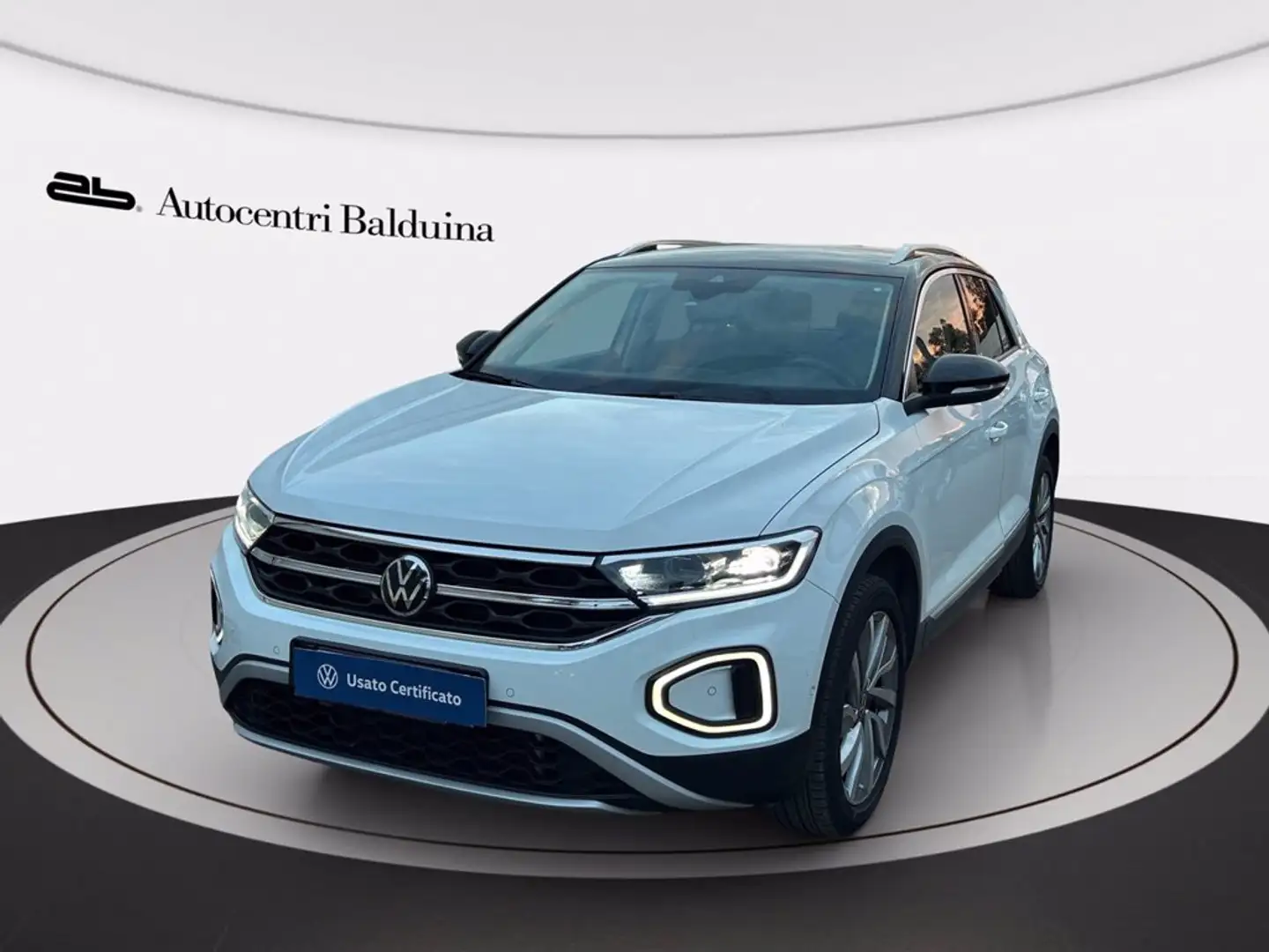 Volkswagen T-Roc 1.5 tsi style Weiß - 1