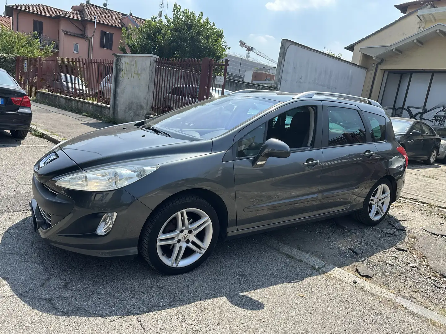 Peugeot 308 SW 1.6 hdi 8v Sportium Ciel 112cv - 1
