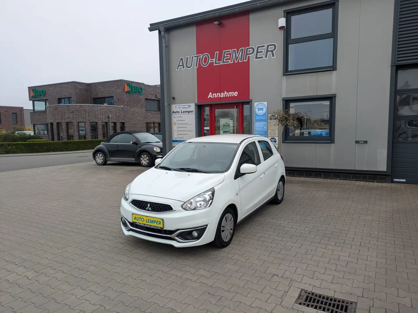 Mitsubishi Space Star Basis Weiß - 2