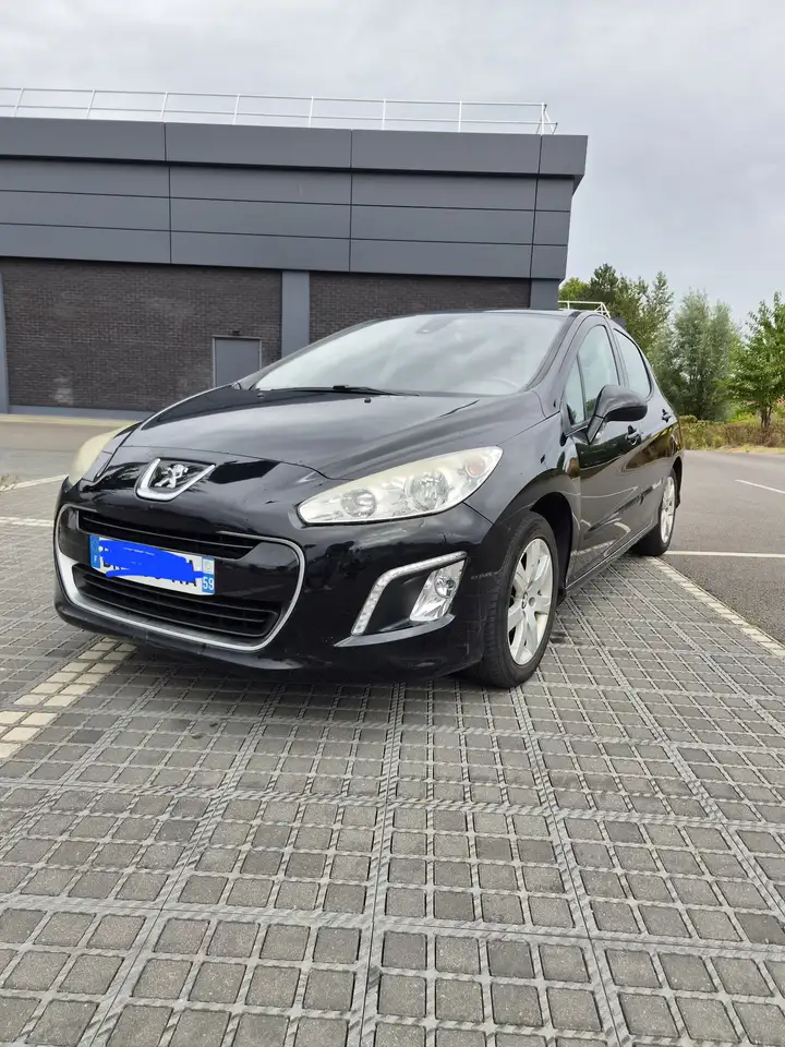 Peugeot 308 308
