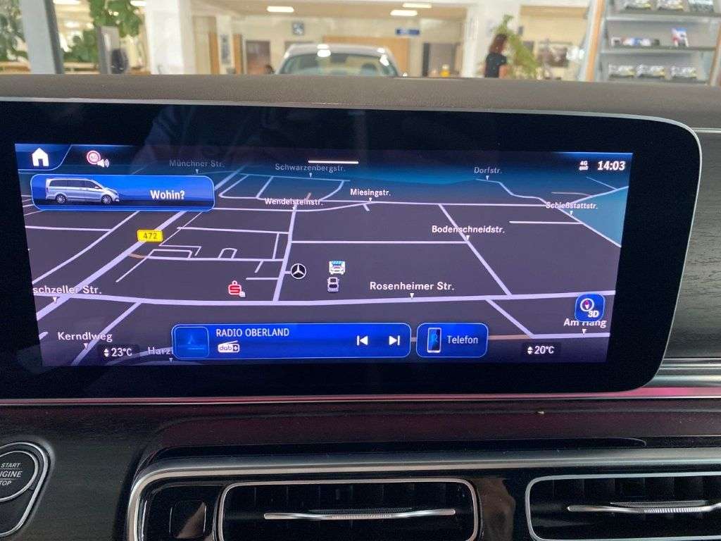 Mercedes-Benz V 250