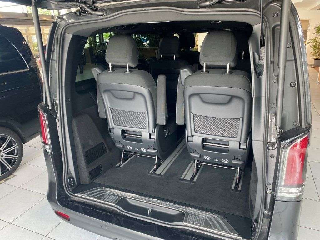 Mercedes-Benz V 250