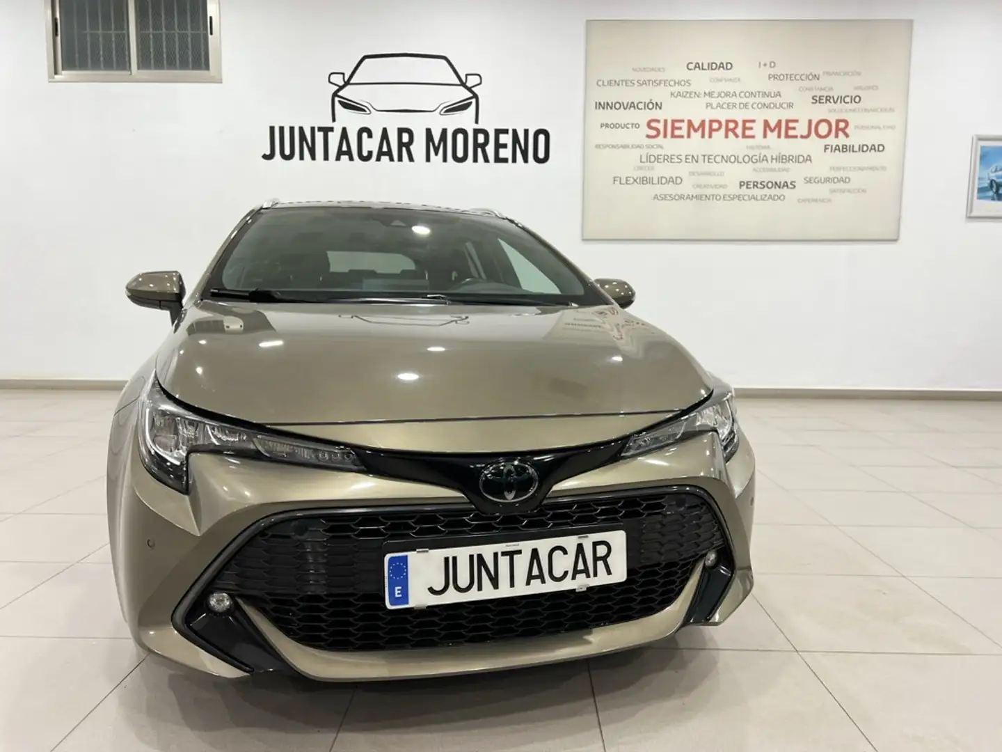 Toyota Corolla Touring Sports 125H Active Brun - 1