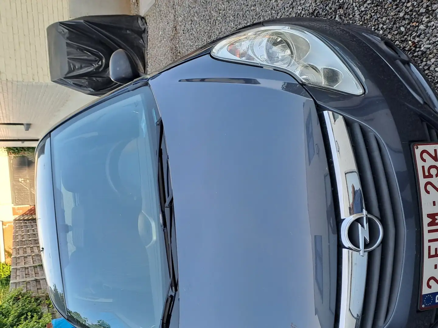Opel Corsa 2009 - 1