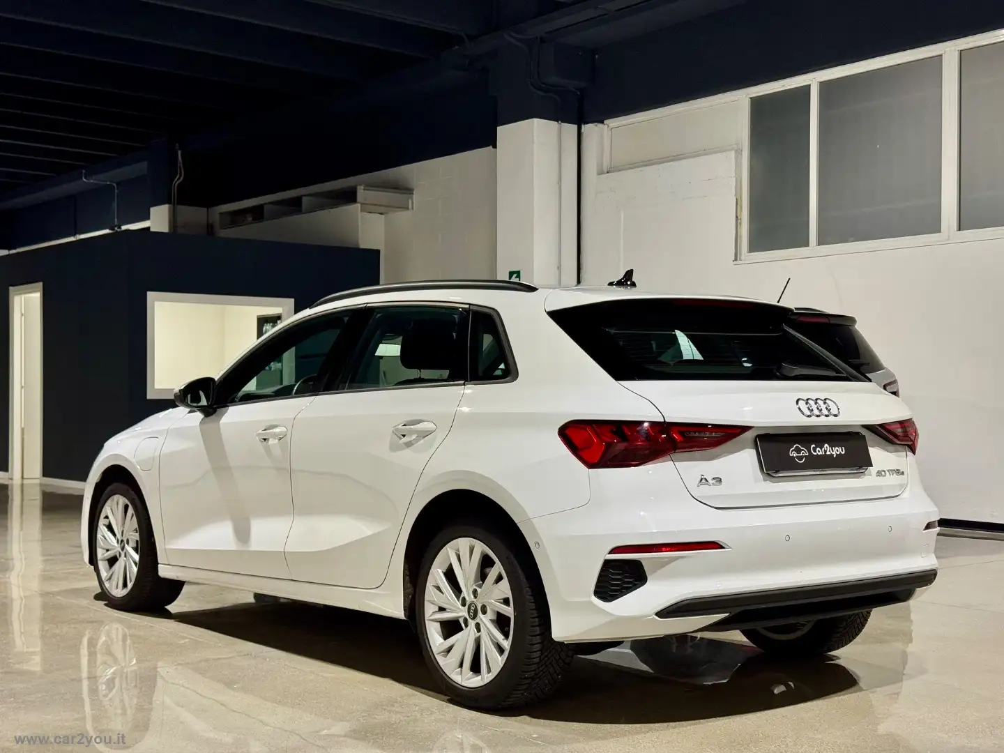 Audi A3 Sportback 40 TFSI e S tronic 204cv Blanc - 2