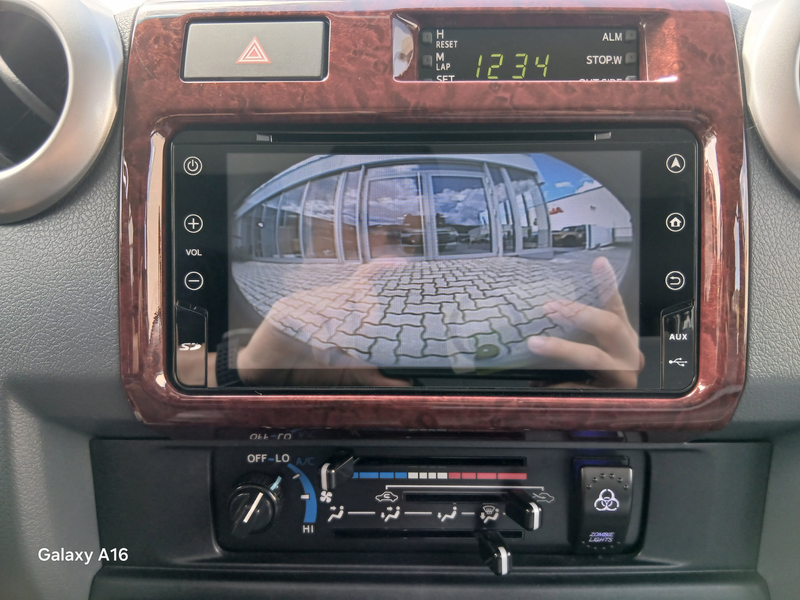 Toyota Land Cruiser Pickup 4,0 Benzin V6 6 sitzig — photo 13