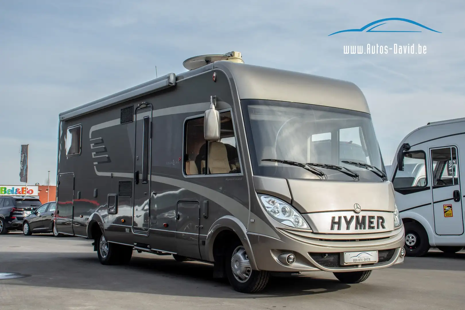 Hymer/Eriba B690 Starline S Mercedes-Benz 519 3.0 CDI V6 190PK Bruin - 1