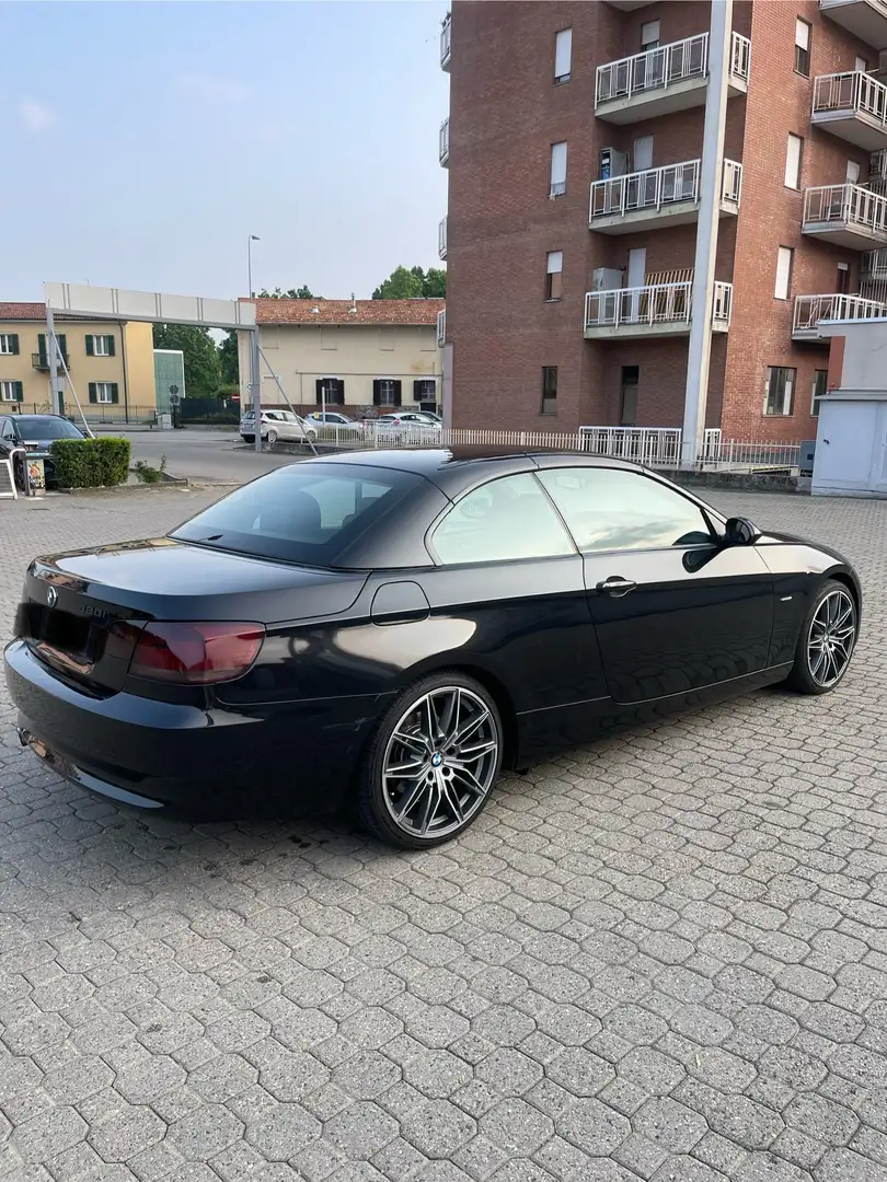 BMW 320i Cat Cabrio Futura Negru - 2