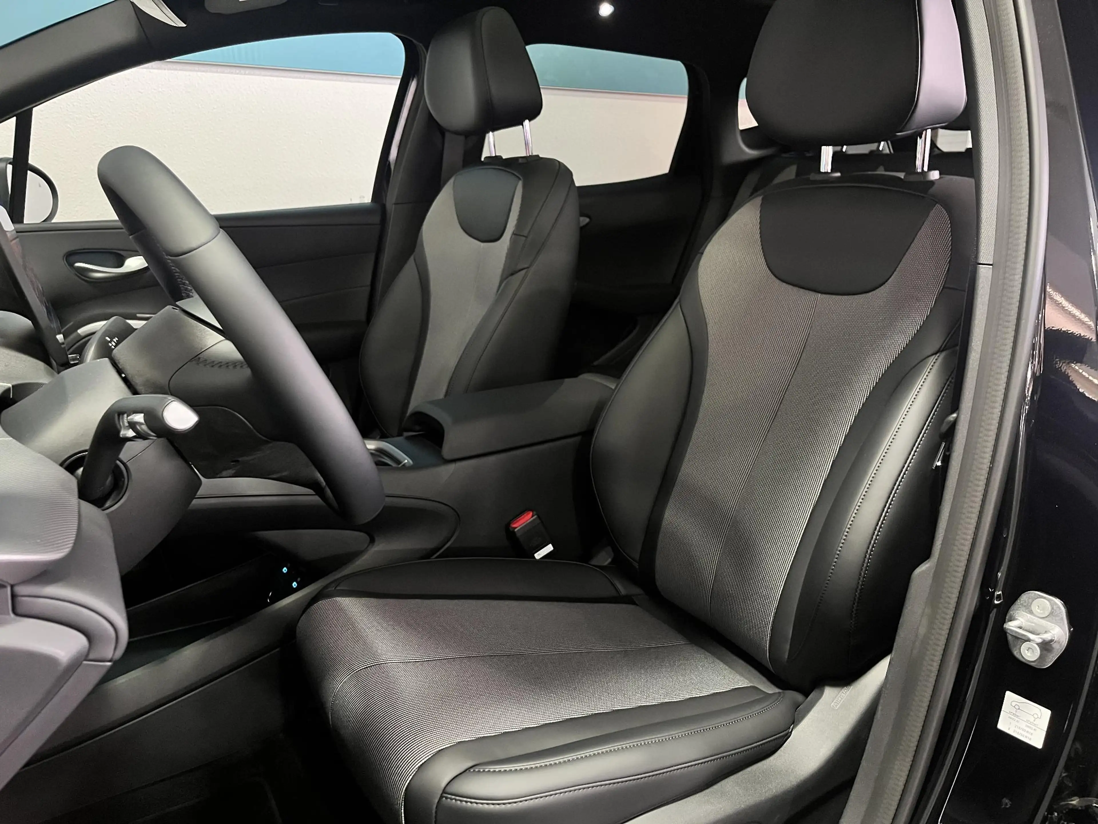 BYD Dolphin G DM-i Comfort | € 1.000,- introductievoordeel! | BY — photo 7