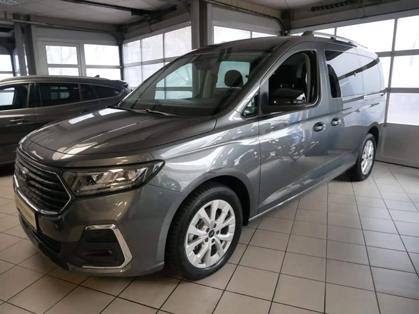 Ford Tourneo Connect Tourneo Grand Connect 2,0 EcoBlue L2 Titanium Grigio - 2