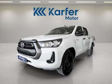 2.4 D-4D Cabina Doble GX