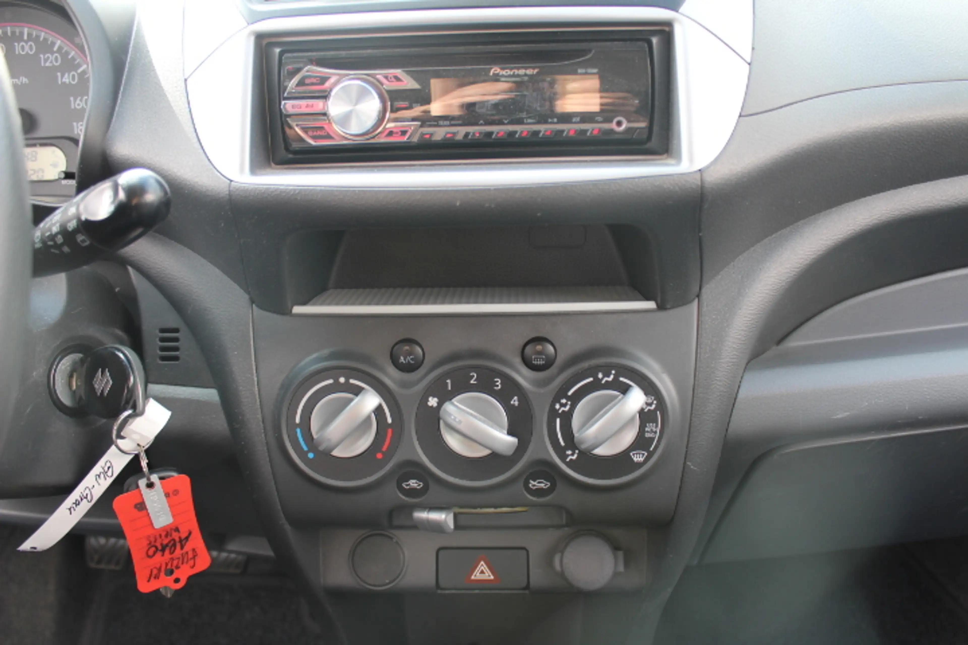 Suzuki Alto Alto 1.0 Club — photo 11