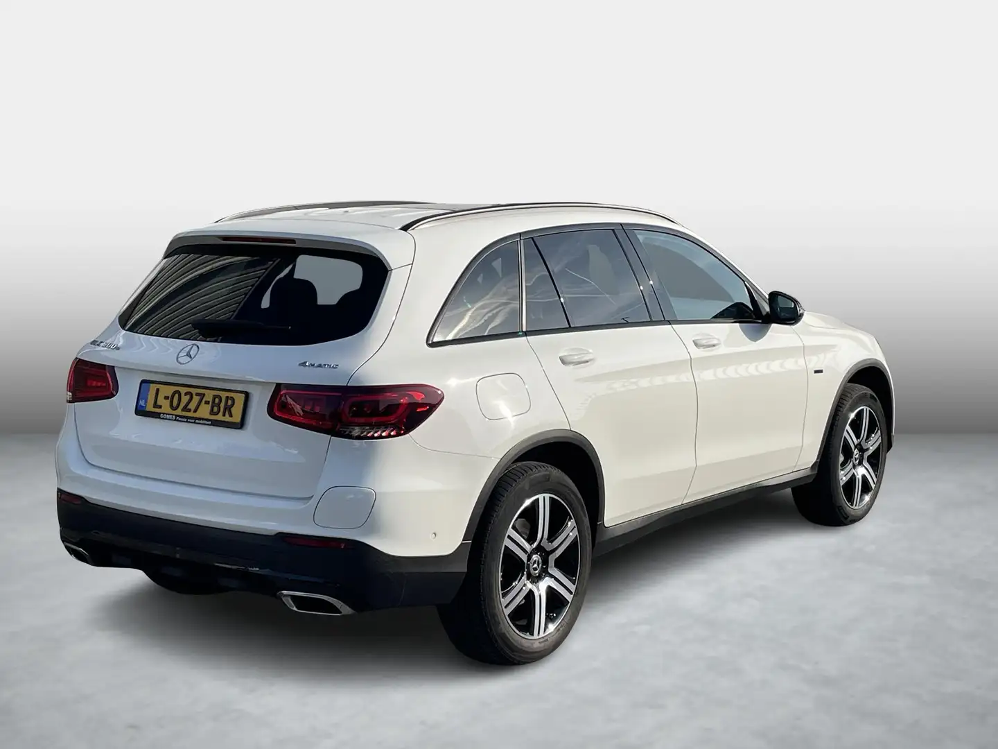 Mercedes-Benz GLC 300 300e 4MATIC AMG line | Panoramadak | Nightpakket | Blanc - 2