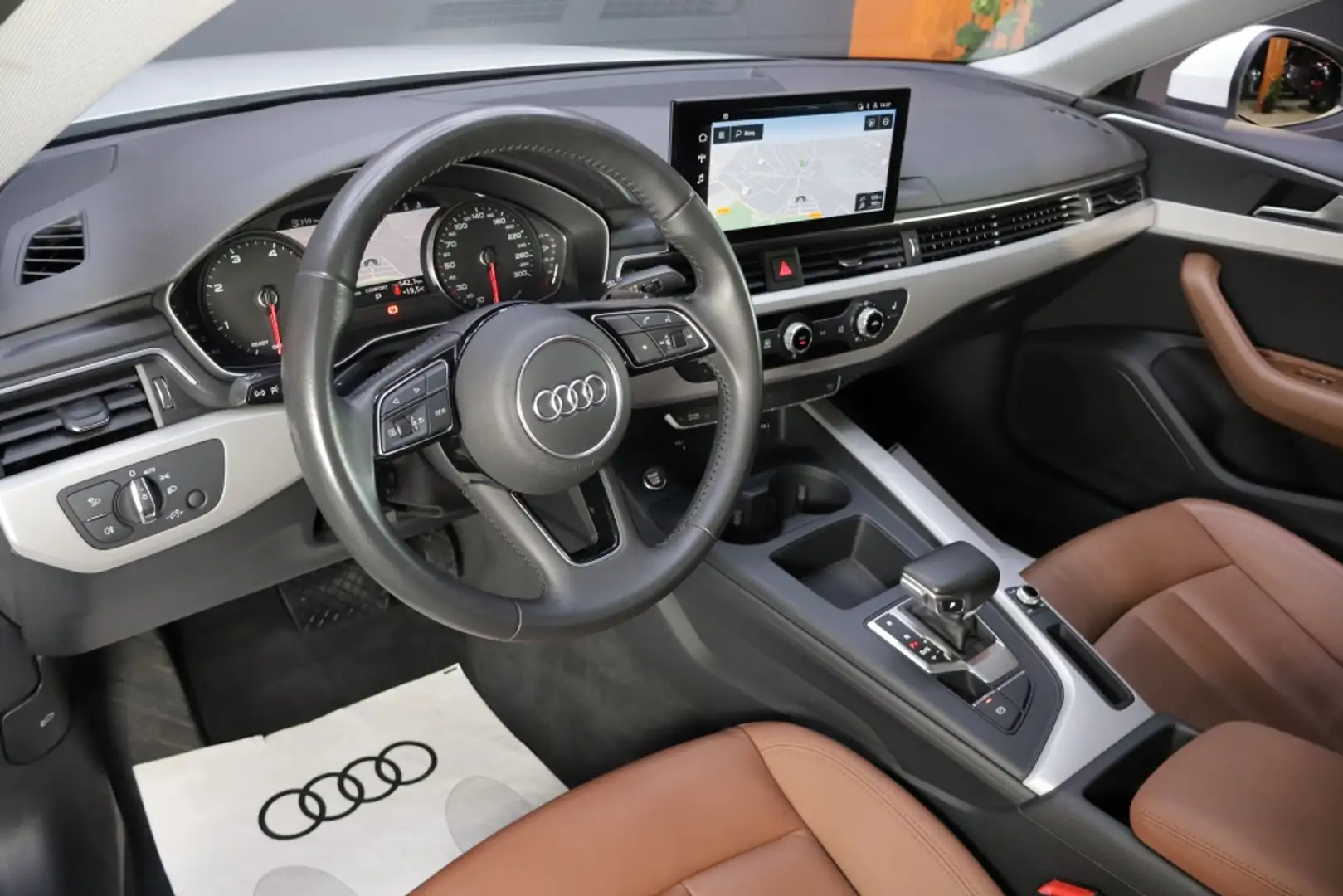 Audi A5 Sportback 35 TDI S line S tronic Weiß - 2