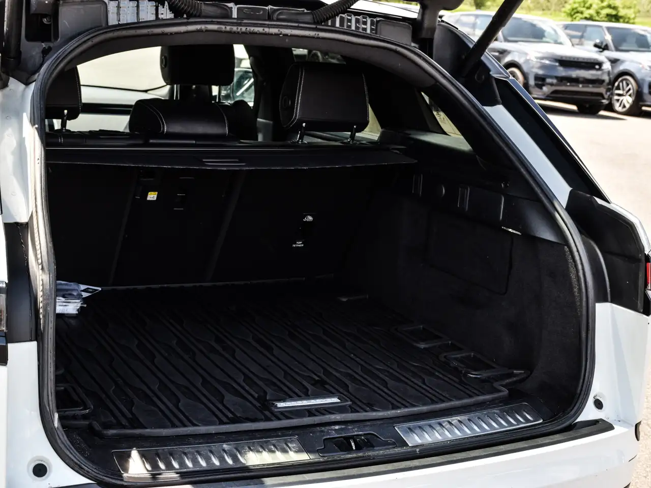 Land Rover Range Rover Velar снимка Land Rover Range Rover Velar