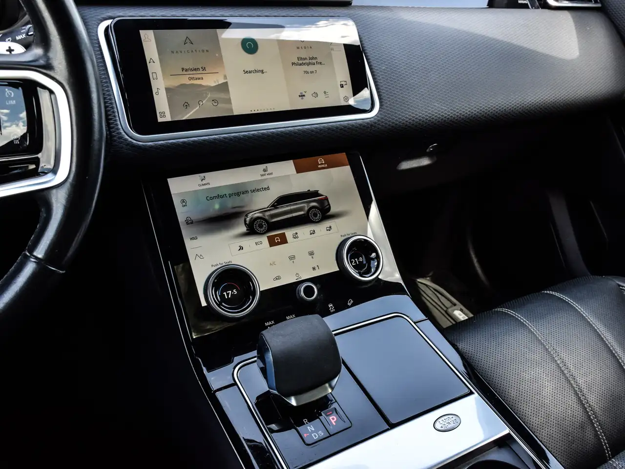 Land Rover Range Rover Velar снимка Land Rover Range Rover Velar
