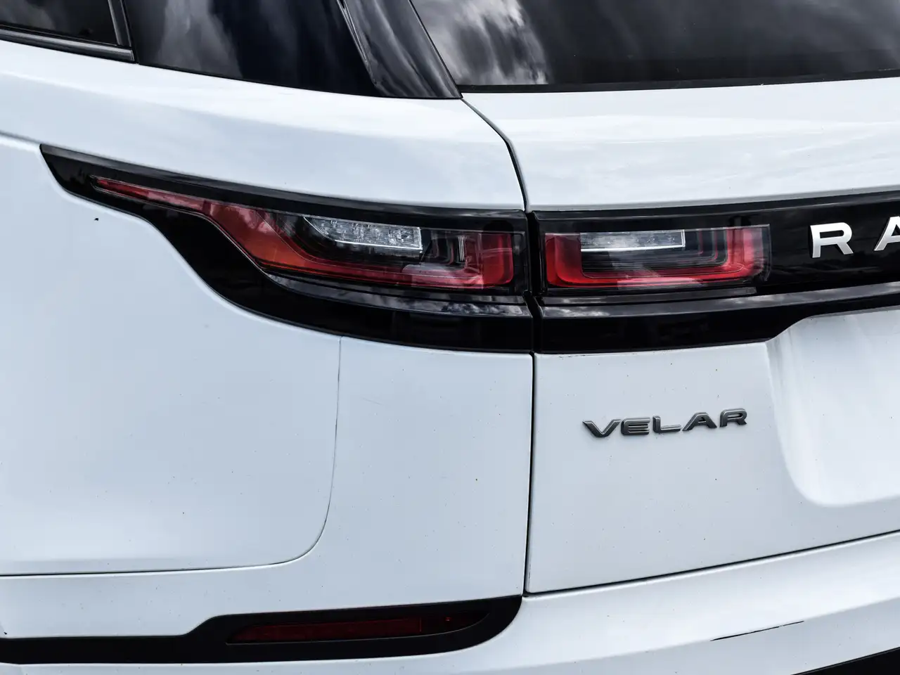 Land Rover Range Rover Velar снимка Land Rover Range Rover Velar