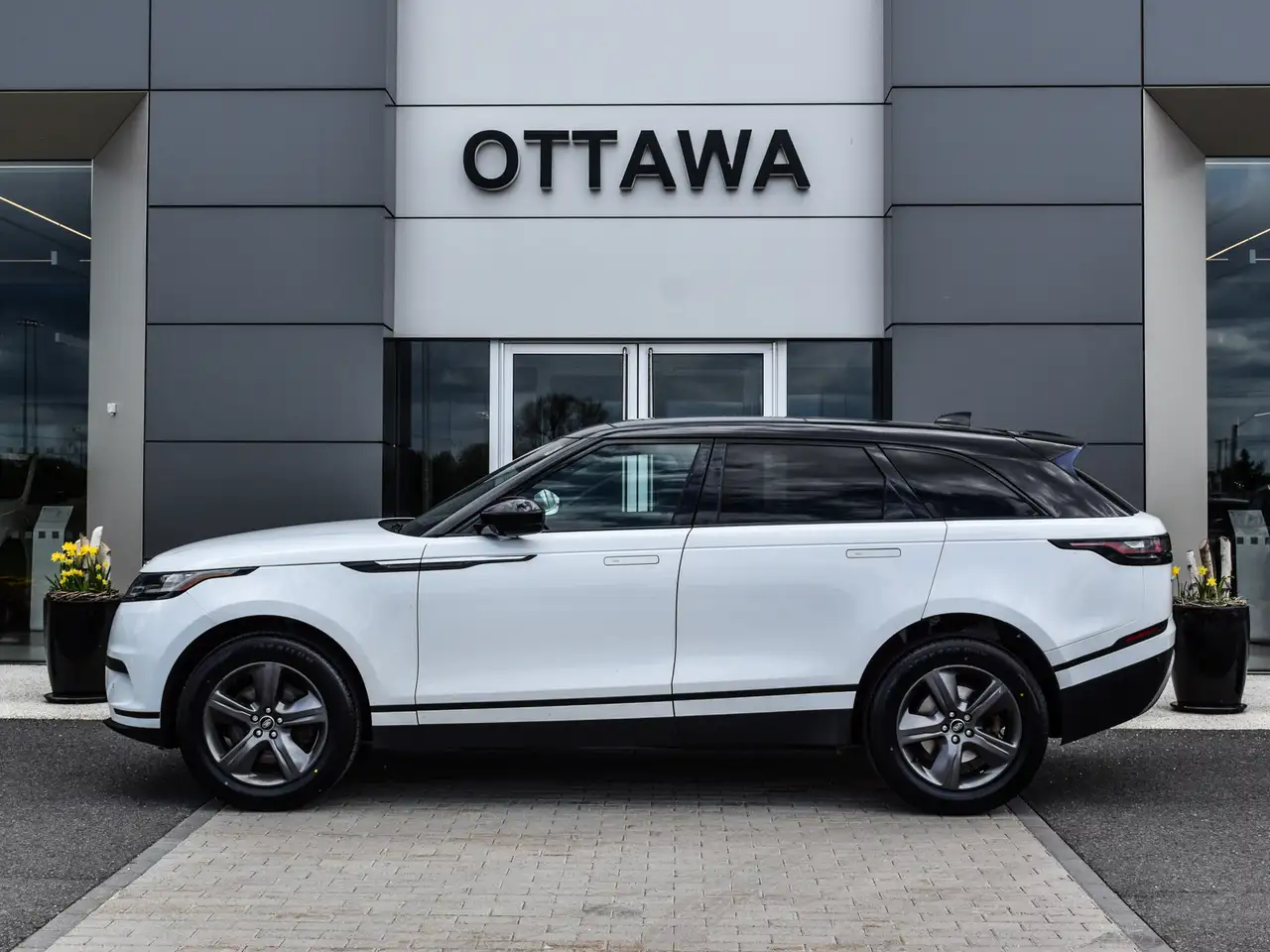 Land Rover Range Rover Velar снимка Land Rover Range Rover Velar