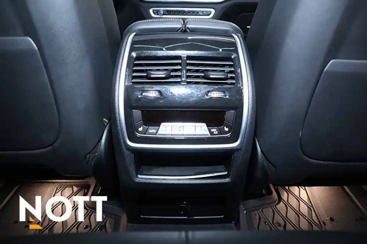 BMW X5 снимка BMW X5