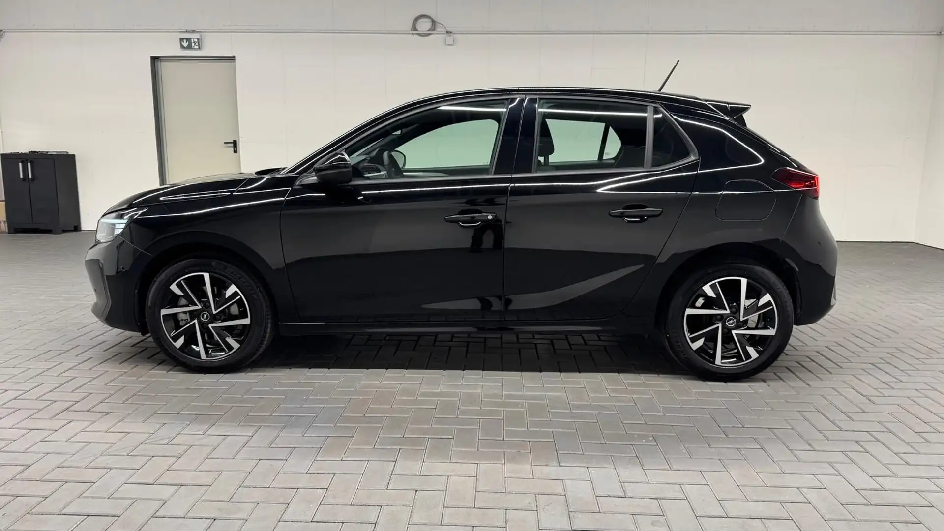 Opel Corsa F GS LED/Carplay/PDC/Kam/VirCo/DAB/16-LM Schwarz - 2