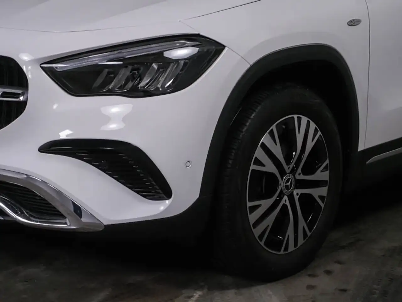 Mercedes-Benz GLA 250 e Progressive/Advanced/LED/Kamera/DAB/