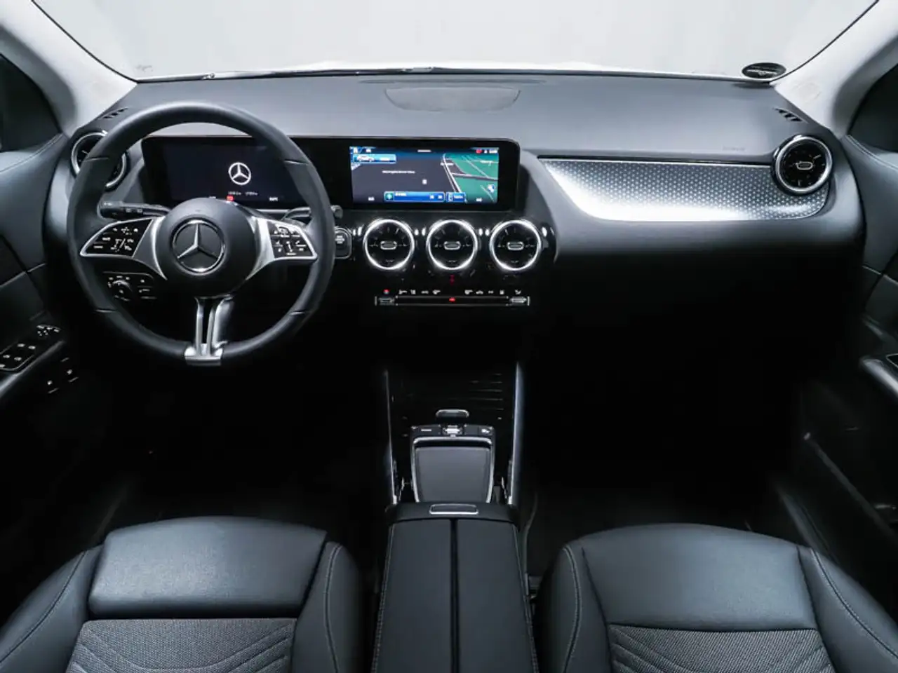 Mercedes-Benz GLA 250 e Progressive/Advanced/LED/Kamera/DAB/ 8