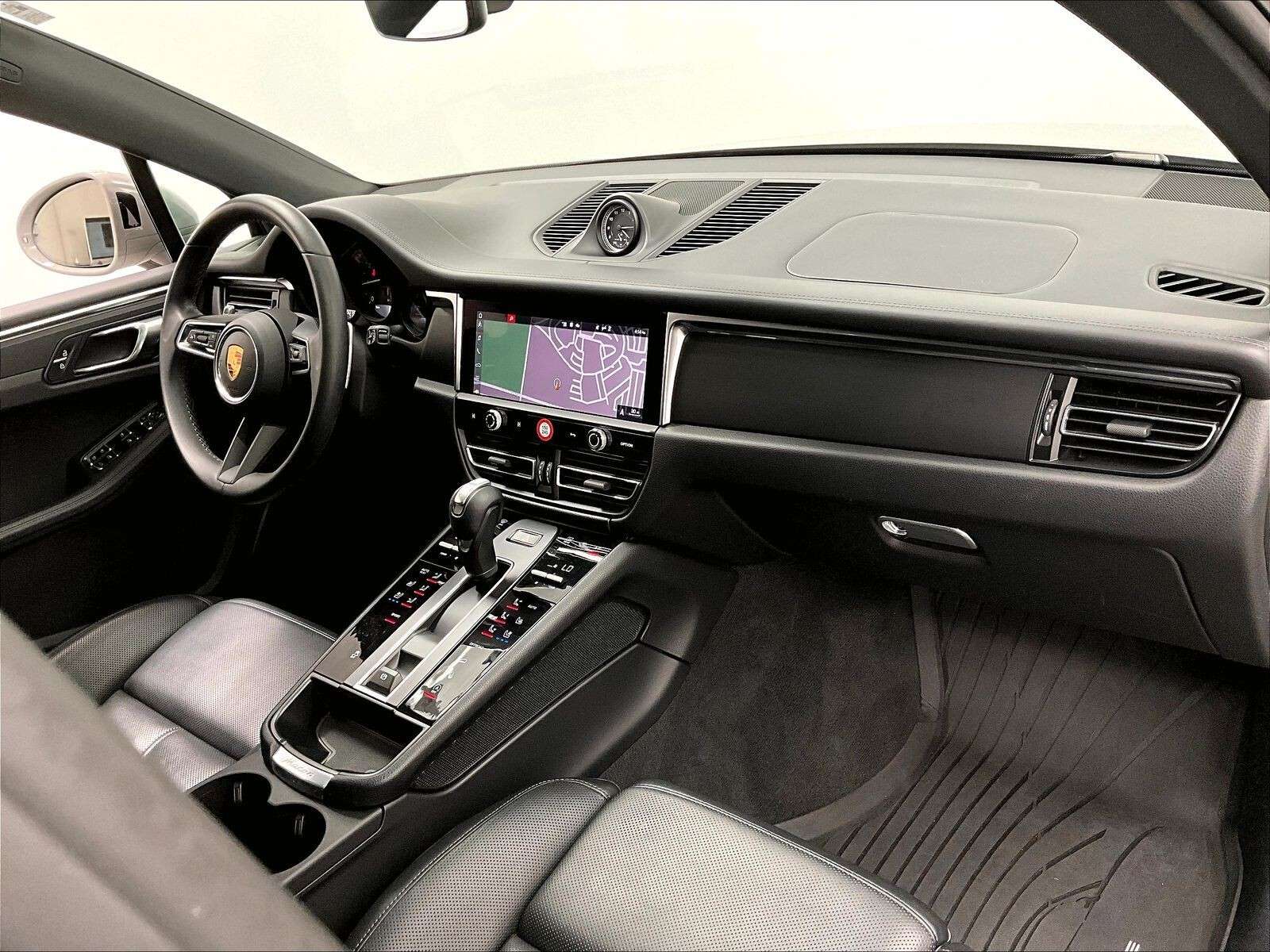 2023 Porsche Macan AWD thumb 27