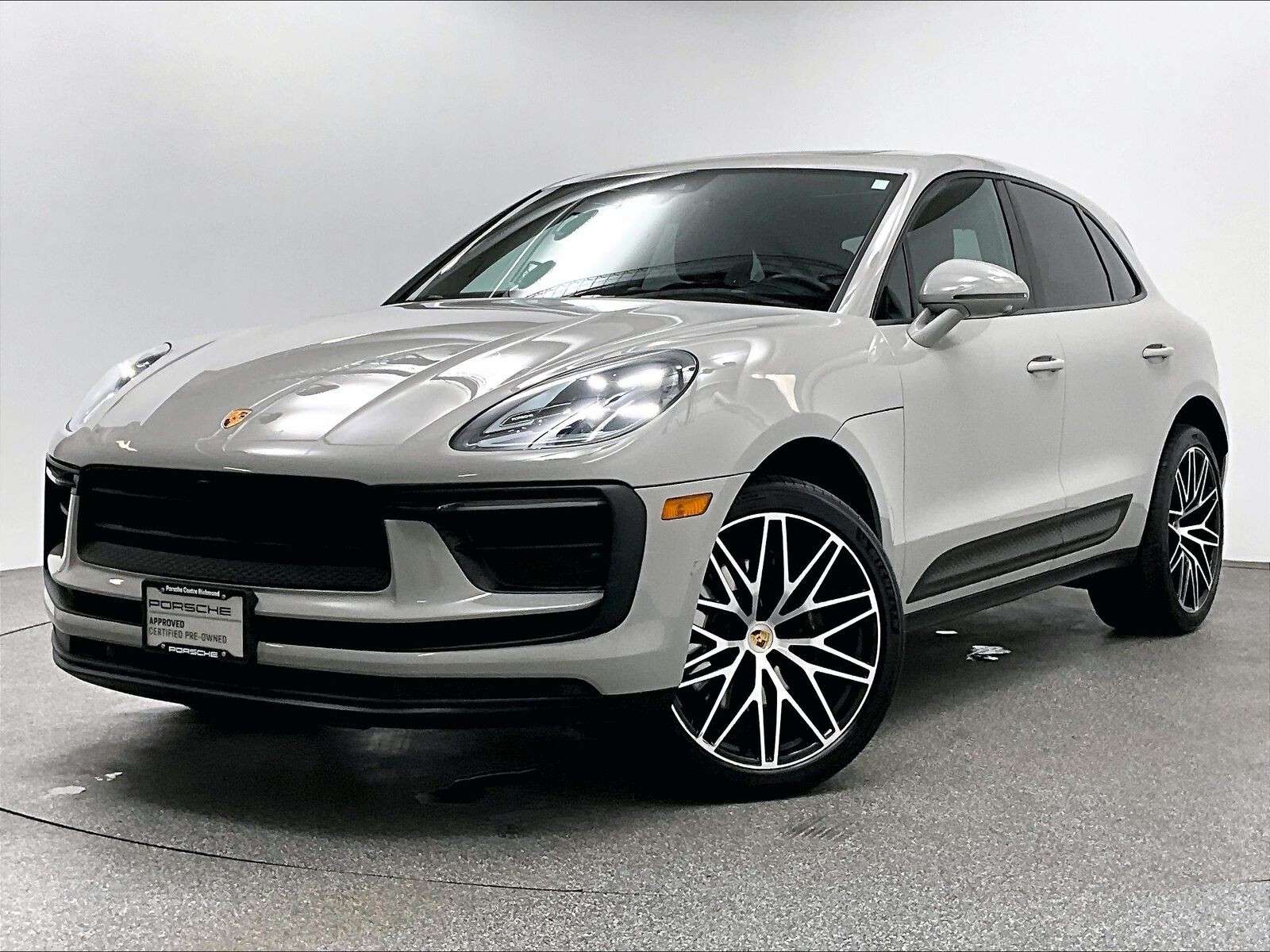 2023 Porsche Macan AWD thumb 38
